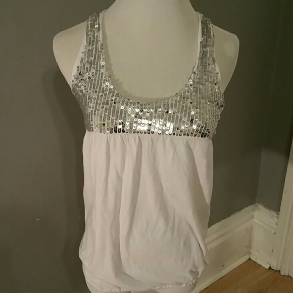 Wet Seal Tops - 4/$25 ♡ Wet seal white sequence tank